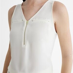 EXPRESS V-Neck Quarter Zip Tank